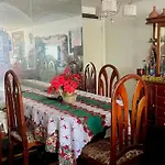 Paradise Spot - Quarto e Banheiro privativos em apartamento compartilhado